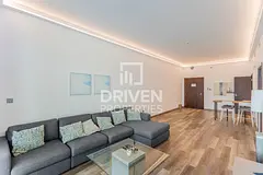 Cozy Apartment and Large Layout with Sea View