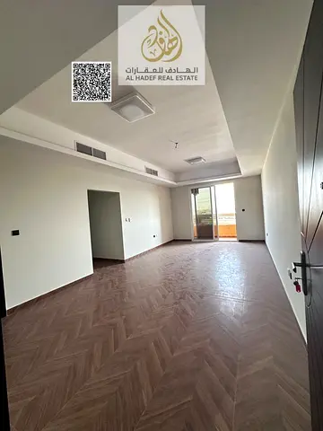 شقه ثلاث غرف وصاله تانى ساكن ايجار سنوى مع باركن خاص