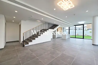 Biggest Plot | Stunning Garden | Road face