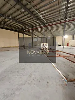 Exclusive offer – Giant industrial warehouses with workers' accommodation in Umm Al Quwain
