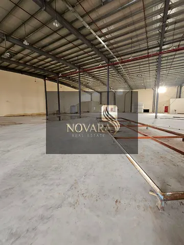 Exclusive offer – Giant industrial warehouses with workers' accommodation in Umm Al Quwain