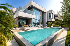 Sophisticated Luxury Living with Skyline Views