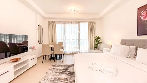 Studio apartment I Sea view