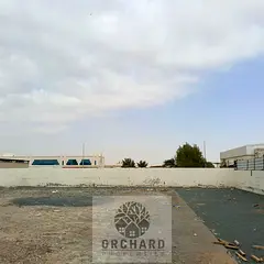 Open yard ready yo move interlock+ electricity rent 135