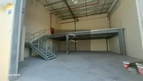 For Rent – Warehouses in Sharjah 📍 Location: Al Sajaa – Emirates Industrial City (Al Hanoo)