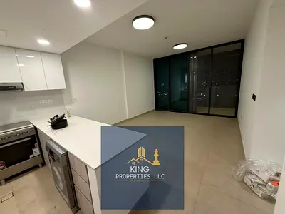مناظر خلابة، اثنين من BHK مع شرفة متاحة متاحة للإيجار