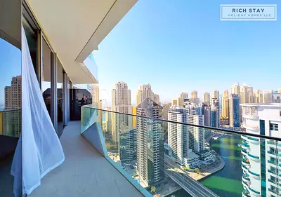 High-Floor | Marina & Sea Views