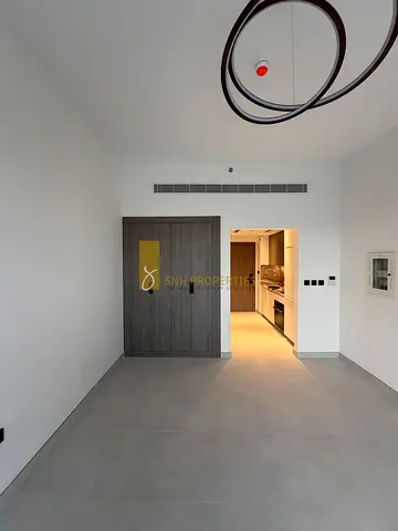 BRAND NEW | READY TO MOVE IN | SPACIOUS UNIT