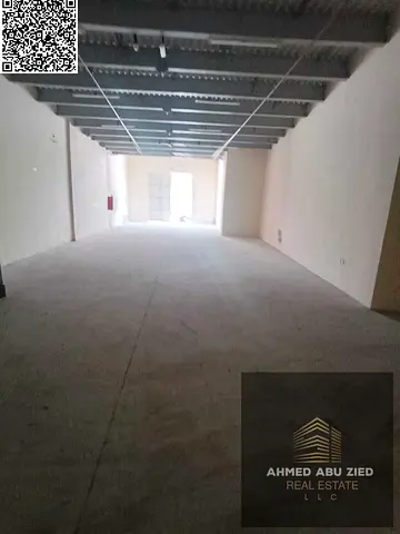 Warehouse for Annual Rent in Al Jurf Industrial 2, Ajman on Main Road near Sheikh Mohammed Bin Zayed Road, 4000 Sqft, 22 KW Power, AED 190,000 – 4 Che