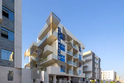 FIRST TO LIVE HERE | EASY CONNECTIVITY | LARGE BALCONY