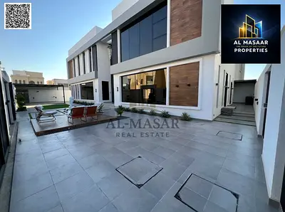 فرصه لامتلاك فيلا شامله المكيفات قريبه من جميع الخدمات بتصميمات فاخره جاهزة للسكن