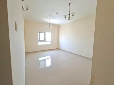 Big offer 1.bhk 2 washroom with master room with balcony with parking rent 38k
