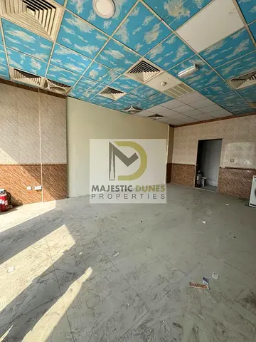 Vacant Fitted Shop | Open View | High-Potential Location | England Cluster