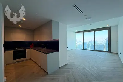 Stunning Water Views | Large 1 bed | High Floor