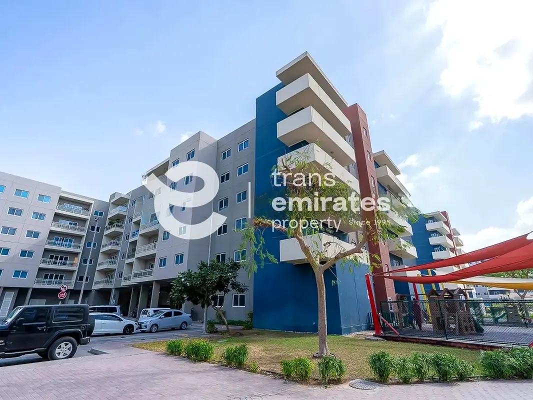 Spacious Layout | Stunning 2BR | Family Community
