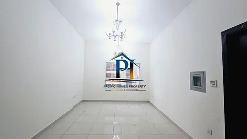 Executive Bachelor Allow Studio Apt Available Near to Zulekha Hosp