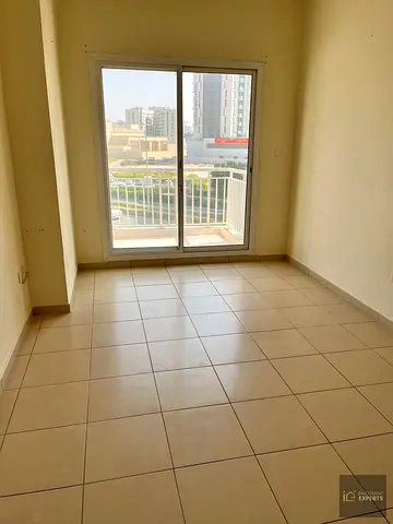 INVESTOR DEAL | 1 BHK UNIT | STRUCTURAL REPAIR ON PROCESS