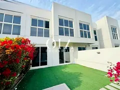 Modern 3 bed TH | Private Garden | Best Layout