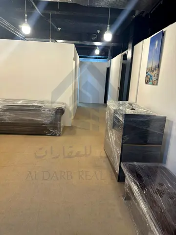 Commercial shops for rent in a prime location | Contract registration and electricity included | Industrial Area 4