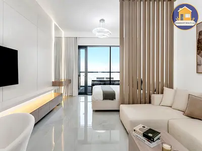 Spacious Studio | Prime Location | Multiple Views