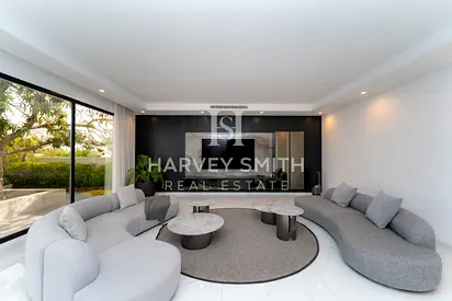 High Number | Panoramic Views | Ready to Move in