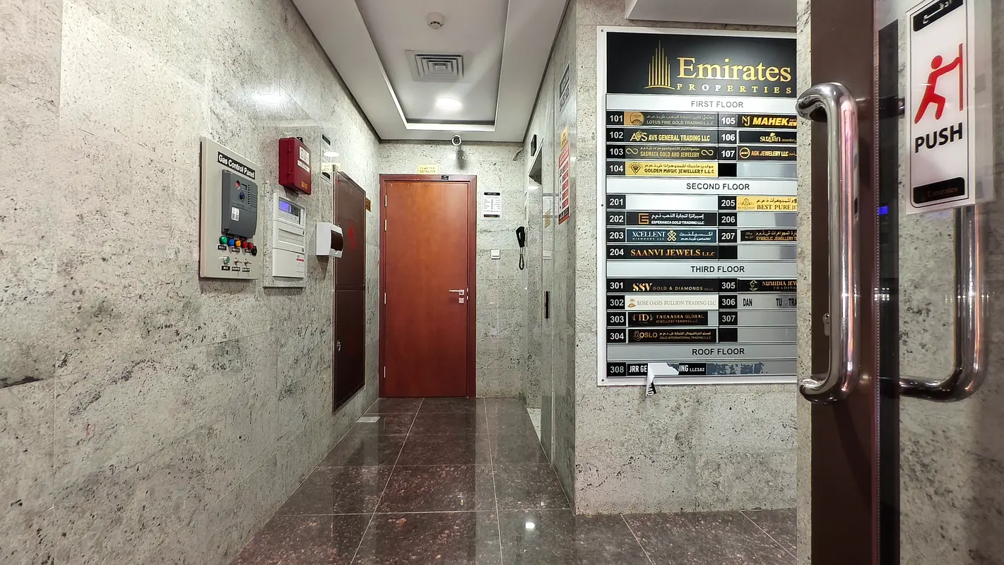 gallery-image