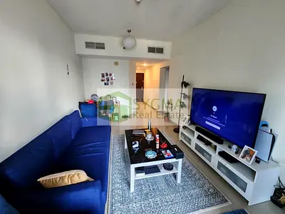 AVAILABLE FROM APRIL | HIGH FLOOR | UNFURNISHED