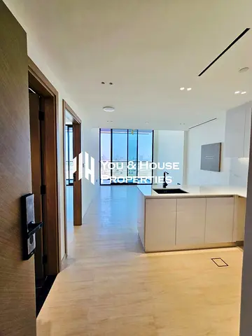 Top Location | Bright & Open Design | Convenient Access