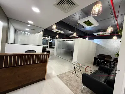 Vacant | Corner Unit| High ROI | Fitted Unit |