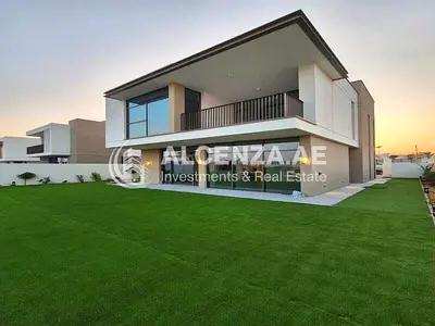 Huge Layout | Family Community | Private Garden