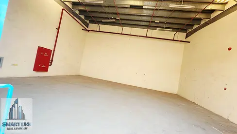 1385 SQFT WEARHOUSE AVAILABLE WITH WASHROOM AND KITCHEN SPACE CLOSE TO CEMENT FACTORY WITH LOW PRICE