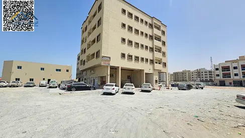 للبيع بناية تجاريه في منطقة الجرف الصناعيه 2 مقابل السوق الصيني