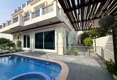 7 Bedroom With Lift and Pool, very Spacious Vastu