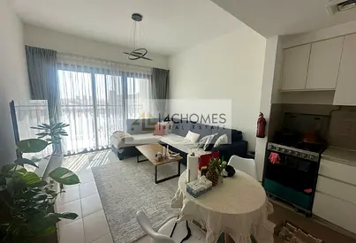 High Floor Open View Well Maintained Vacant Soon