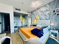 DUPLEX ELEGANT &amp; BRIGHT- RENTED