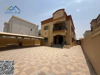فيلا واسعه مجدده وجاهزه للسكن سعر قابل للتفاوض