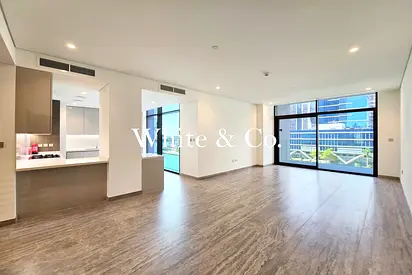 Canal View | Mid Floor | Luxury Living