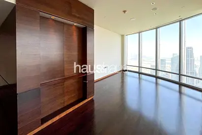 Full fountain view| In demand layout | Vacant