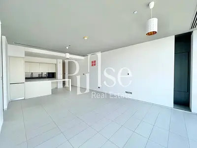 High-Floor 1BR | Burj Khalifa View | Prime DIFC