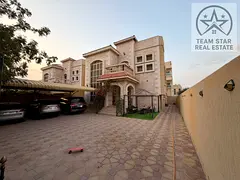 Villa with custom finishing, including water, electricity, and air conditioning