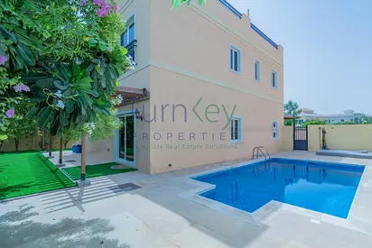 5-Bedroom Mazaya A2 | Park-Facing | Private Pool