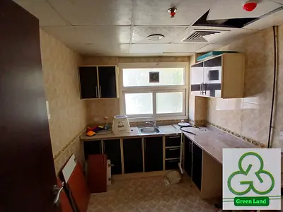 GRAND OFFER 1BHK AVAILABLE CENTRAL AC GAS RENT 28K FAMILY BUILDING Qullaya OPEN AREA FREE PARKING HURRYUP