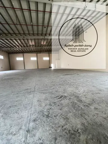 A strong investment opportunity for annual rent – ​​a prime warehouse on a main road in Umm Al Quwain