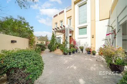 Huge Plot | Stand Alone | Larger BUA