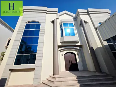 Brand New 5BR Villa Near Beach