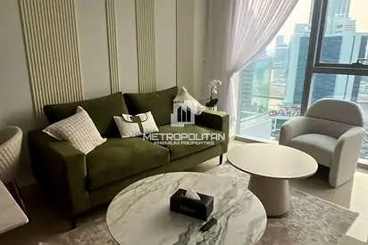 Luxury 2 bed | Fully Furnished | Canal View