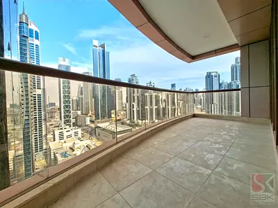 One Month Rent Free-3 BR Flat Available