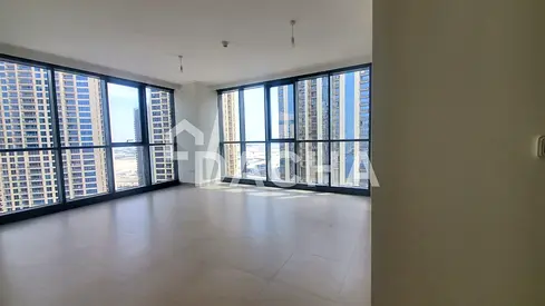 Bright Apartment | Water Views | Creek Residences