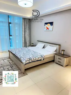 One bedroom and a hall / ready to move in / free parking / freehold