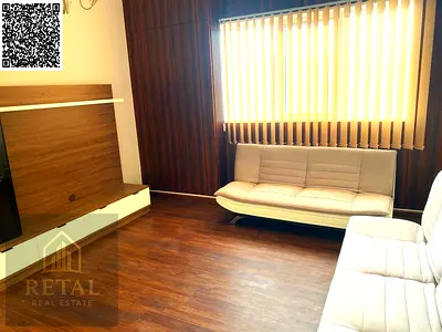 بالفديوا شقة غرفة وصالة للبيع بسعر اقل من سعر السوق ، لظروف المالك .